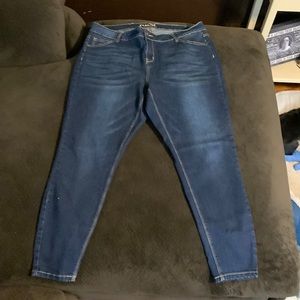 Rue21 jeans size 18 short